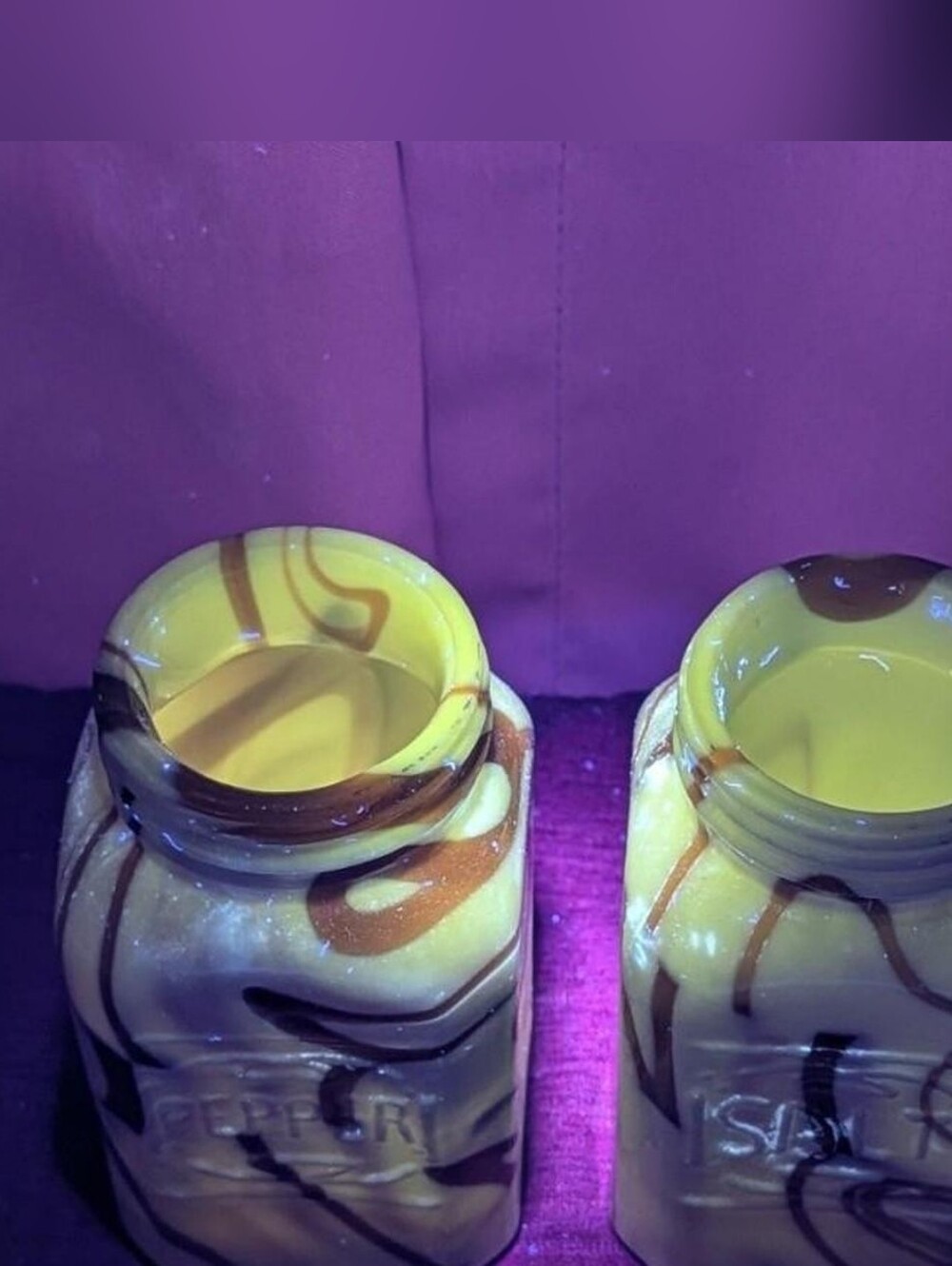 UNICORN FIND Vintage 1980s Lemonade Oxblood Slag Glass S&P Shakers